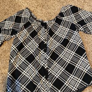 Maurice’s Plaid Women's top
